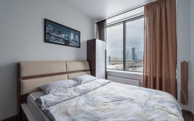 Apart House on Malysheva str., 42 a
