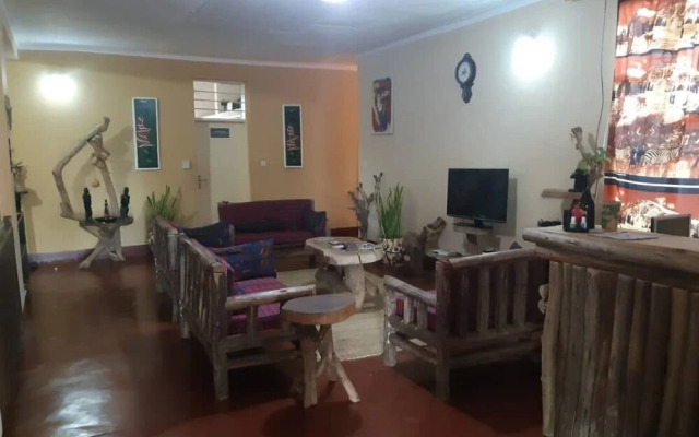 Adventures Nest - Hostel