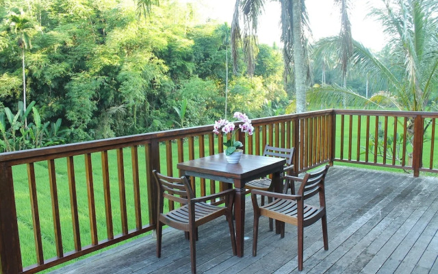 Tirta Loka Suite