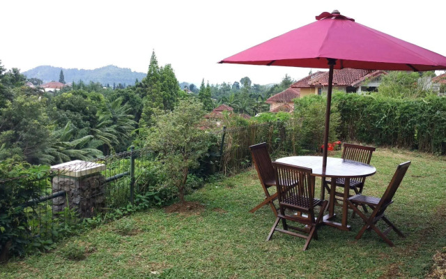 Villa Tamie Bumi Ciherang