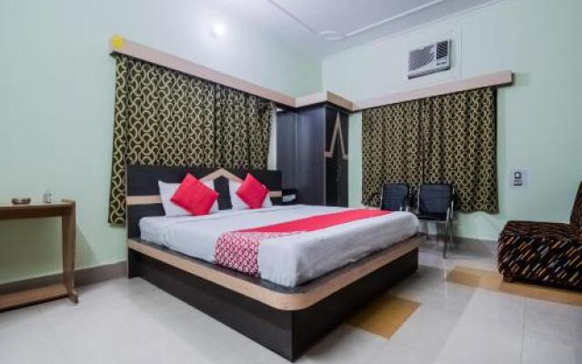 OYO 27688 Hotel Chandralok Continental