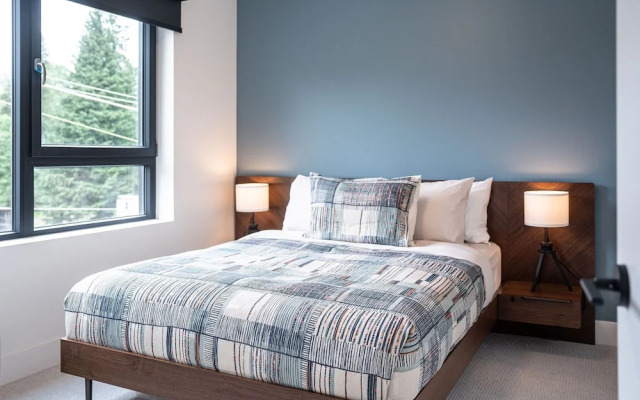 Summit Views by Revelstoke Vacations