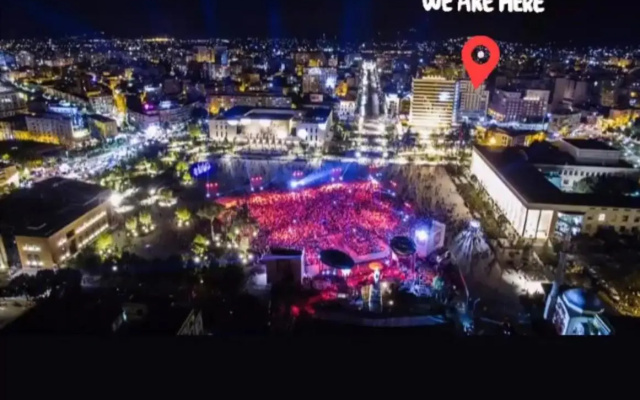 Skanderbeg Square Deluxe 3