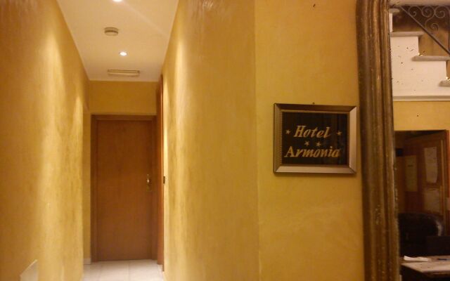 Red And Blues Music Hotel Genova