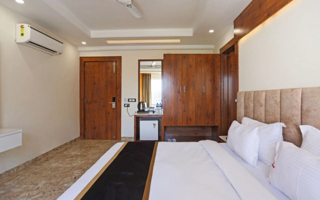 Hotel golf inn golf course road
