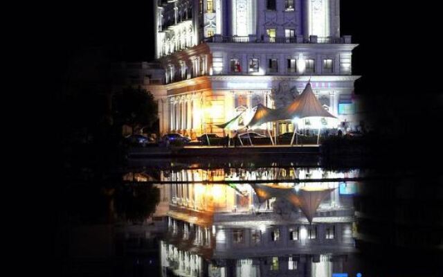 Urban Garden Hotel Linyi South Wofo Temple South Gate