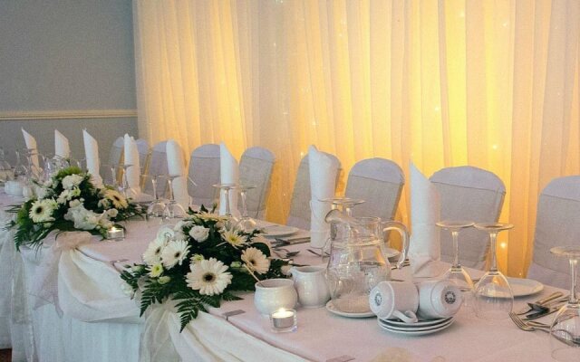 The Rhu Glenn Hotel