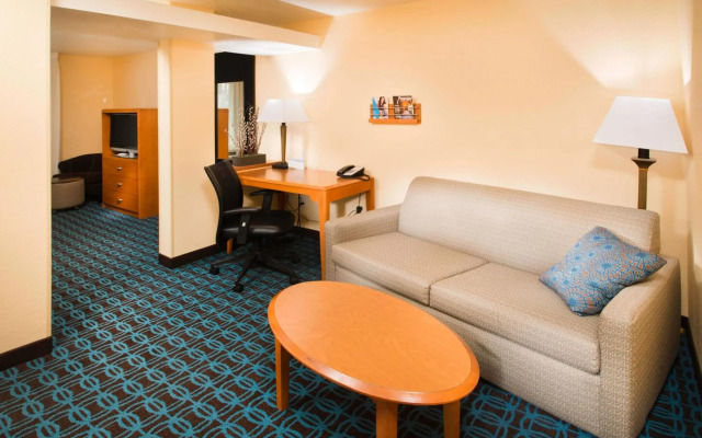 Fairfield Inn and Suites by Marriott Burley