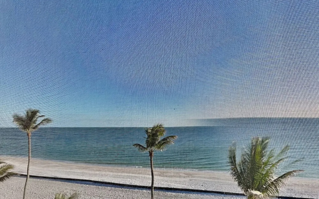 Seaside 4 by Distinctive Beach Rentals
