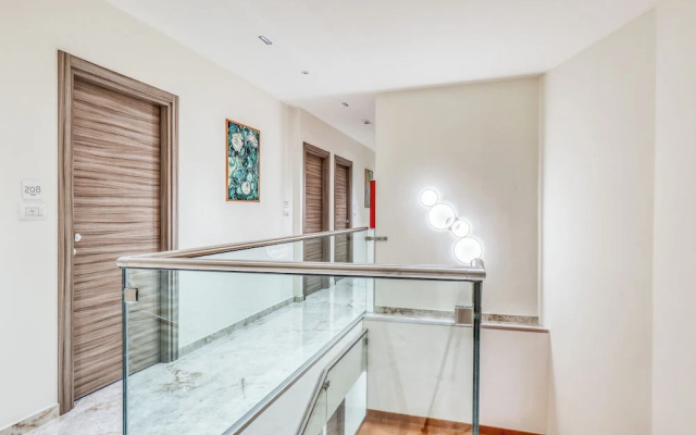 Vomero High Hotel
