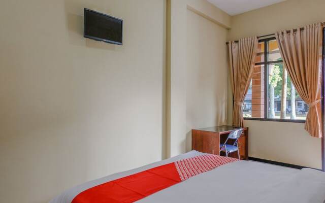 Uniga Malang Family Residence by OYO Rooms