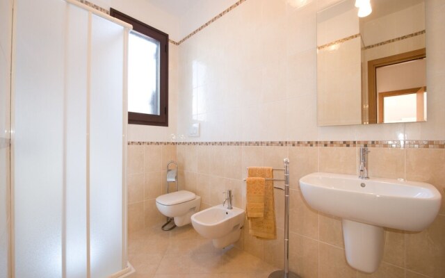 Apartment Via Filippo Cluverio