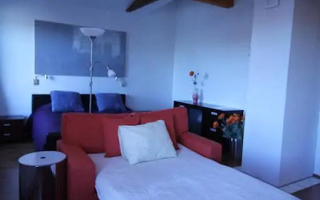Sunnyhouse Apartments