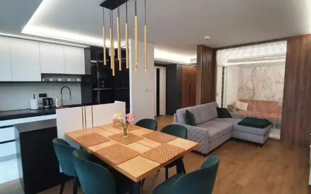 PLATiNIUM RESIDENCE&SPA BASEN-SAUNA CENTRUM