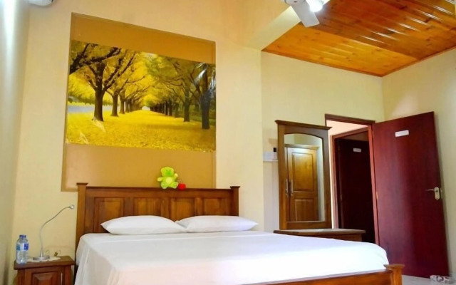 Sugandi Inn
