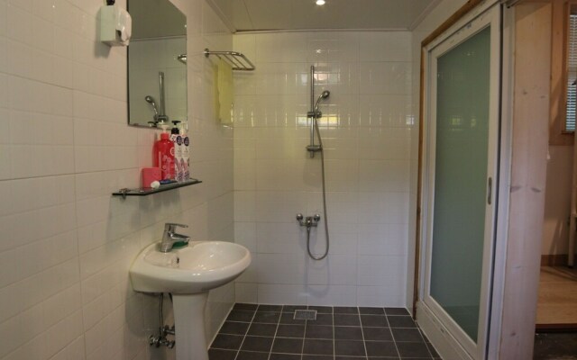 Aria Guesthouse - Hostel