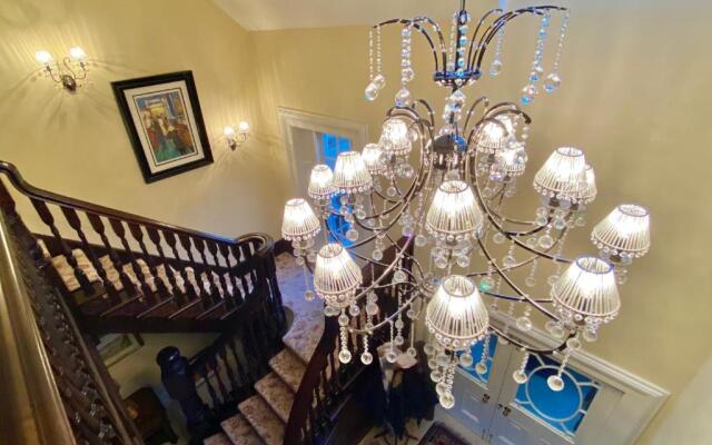 Bailey's Court, Guest Accommodation