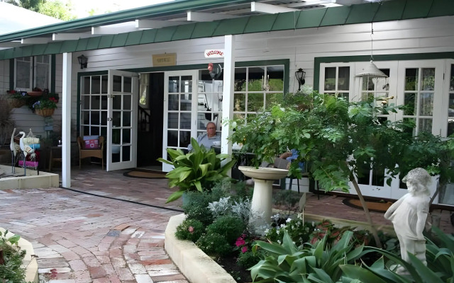 Rosebridge House Bed & Breakfast Adult Retreat