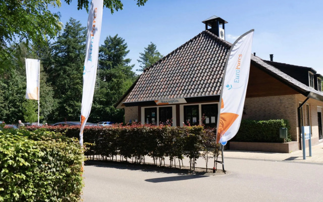 Modern Chalet With Dishwasher, Near Utrecht