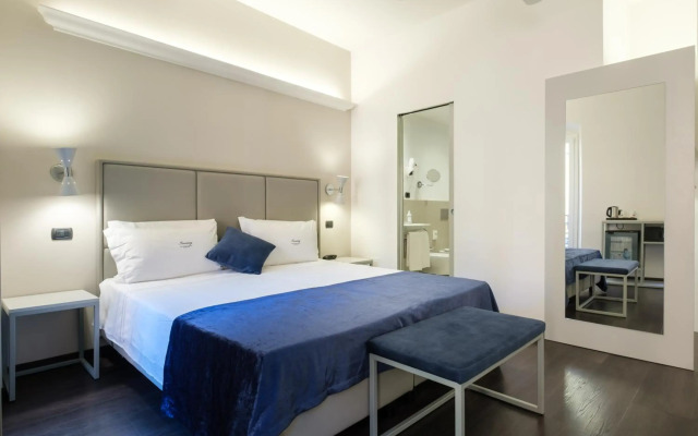 Touring Hotel