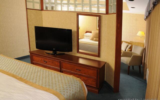 Best Western Voyageur Place Hotel