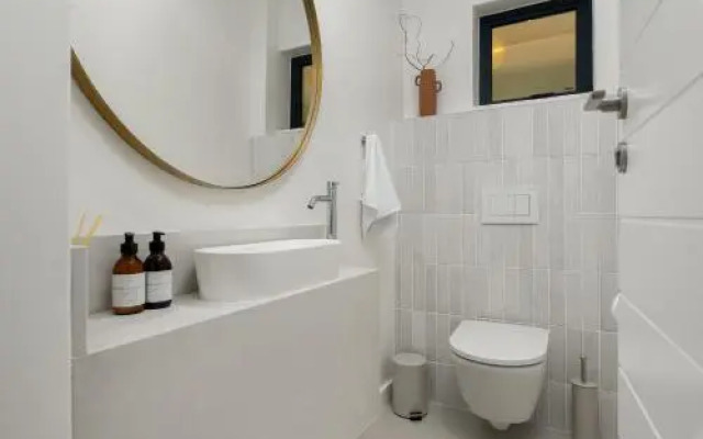 Newlands Peak Aparthotel