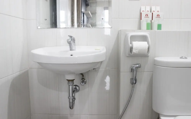 Cozy 2BR Apartment @ Newton Residence