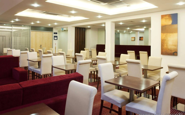 Holiday Inn Express Edinburgh Royal Mile by IHG