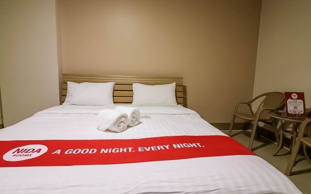 Nida Rooms Chateau Inthamara 22