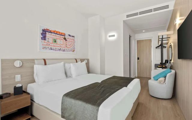 Mercure Larnaca City