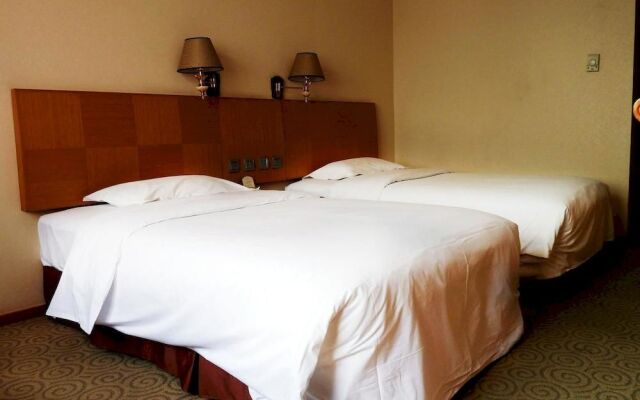 The Great Wall Hotel