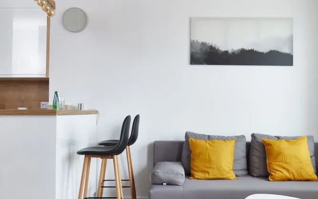 Sluzewiec Sunny Apartment