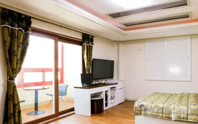 Goodstay Hotel King