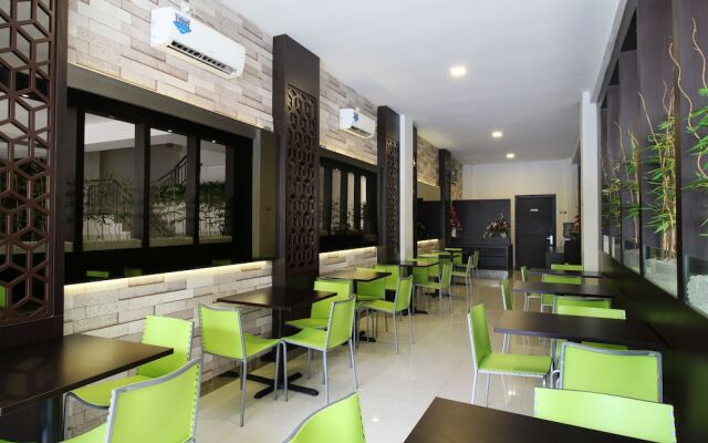 Manado Inn Hotel