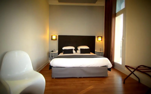 Hotel Amirauté
