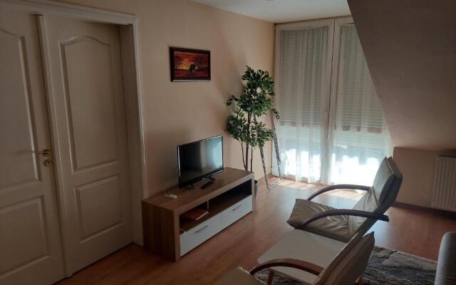 Cserke Napfény Apartman