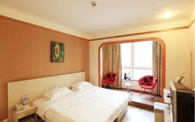 Super 8 Hotel Chengdu Chunxi