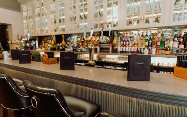 County Hotel & County Aparthotel Newcastle