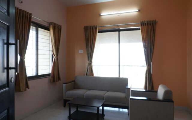 OYO 26151 House Khas Pranaam Apartment