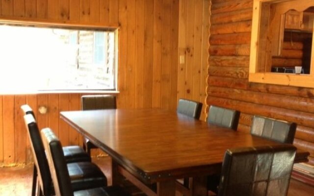 Lodge on Moonlight Drive