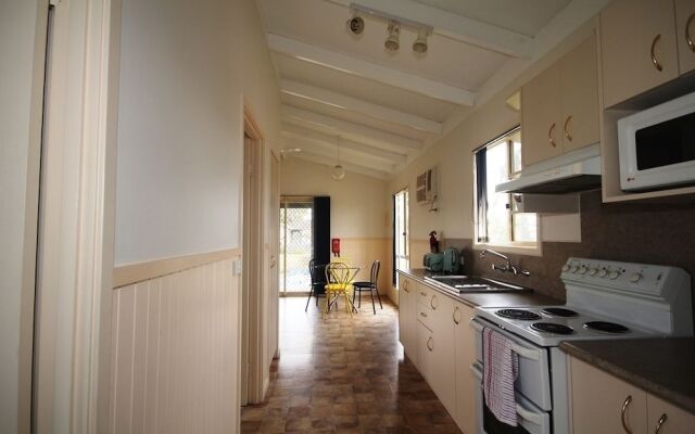 Amaroo Resort
