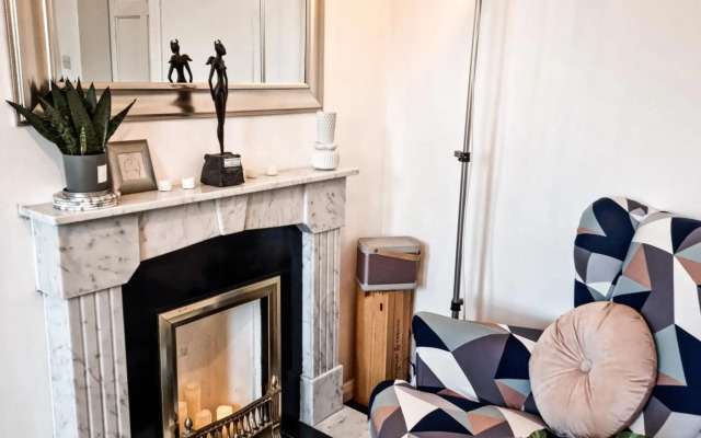 Stylish Room in 1880s Guinness Worker House