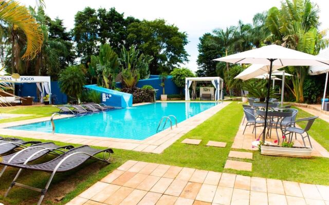 Casa Amarela Executive Hotel