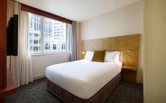 Adina CityLife Wellington – Guest Rooms – Wellington