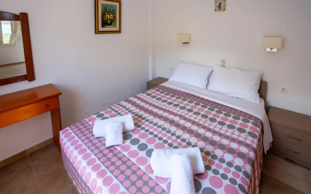 Kavousanos Apartments