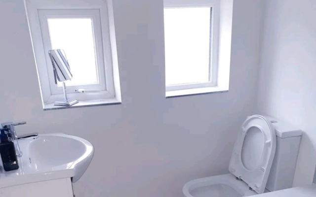 Beautiful 3-bed House in Birmingham