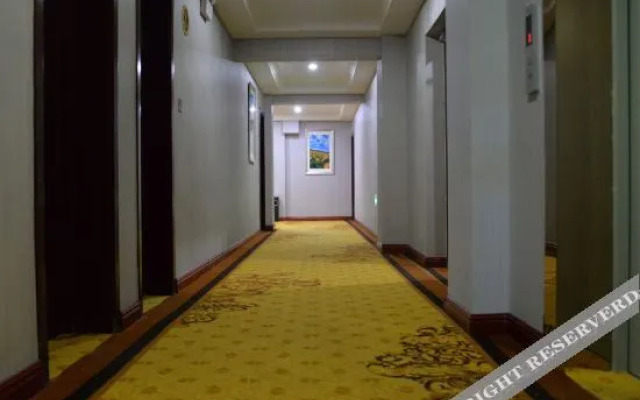 Tacheng Quandu Hotel