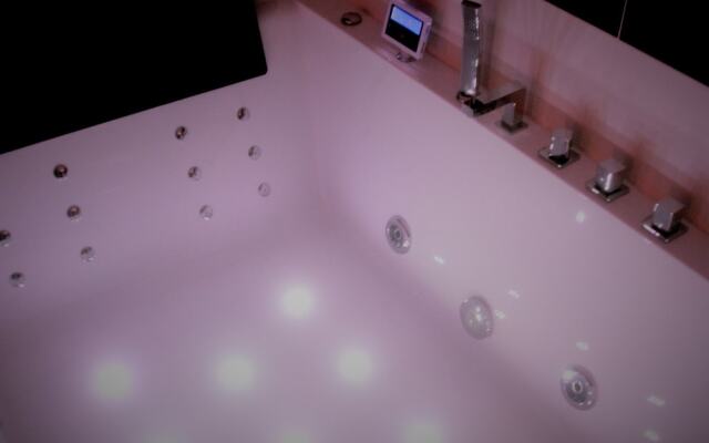 EpicuRooms - Maison d'Hôtes Romantique - Chambres à thème