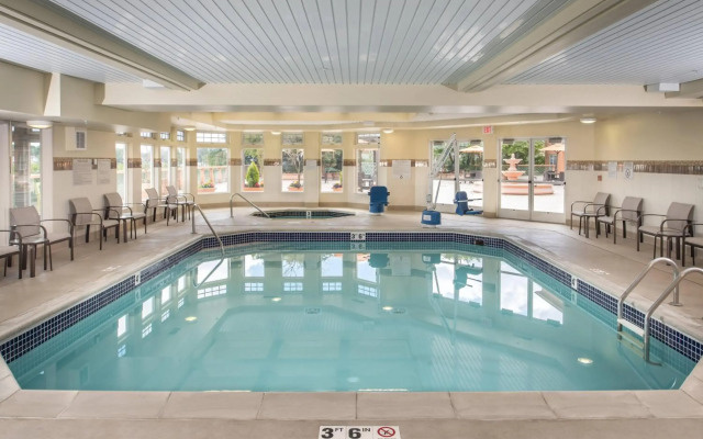 Courtyard by Marriott Portland North
