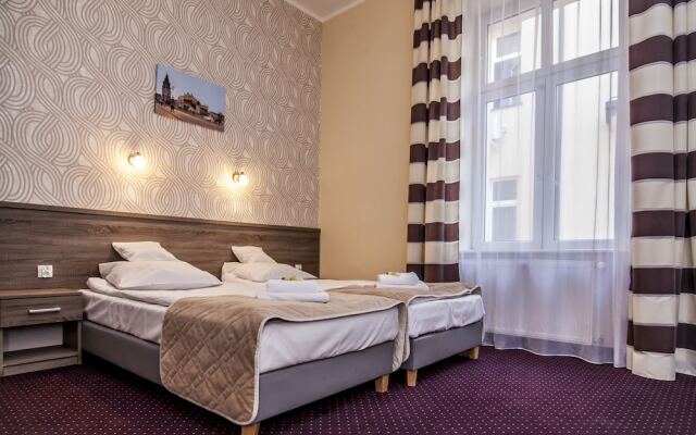 Hotel Maximum